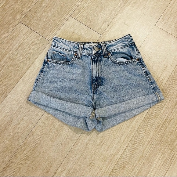 PacSun Blue Jean Mom Short High-Waisted Vintage Style - Picture 2 of 8